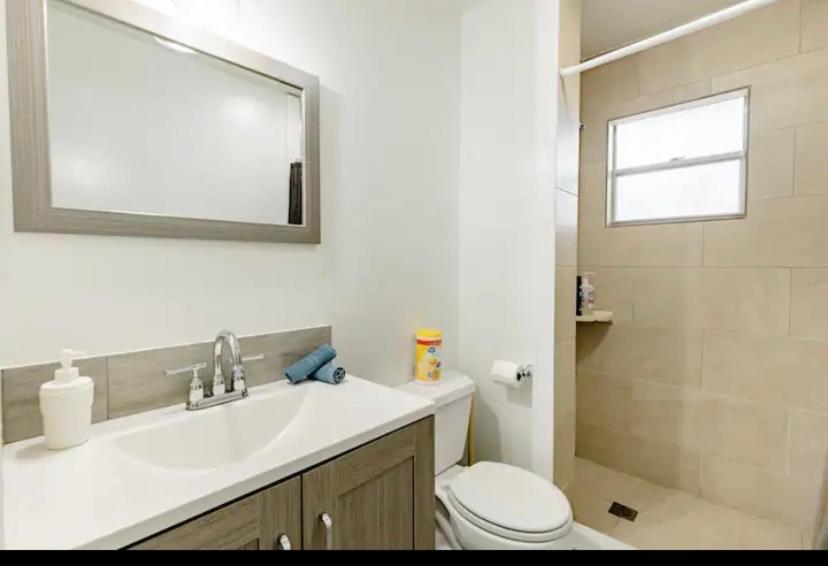 One Bedroom Apt With Private Patio Near Fort Lauderdale Beach Exterior photo