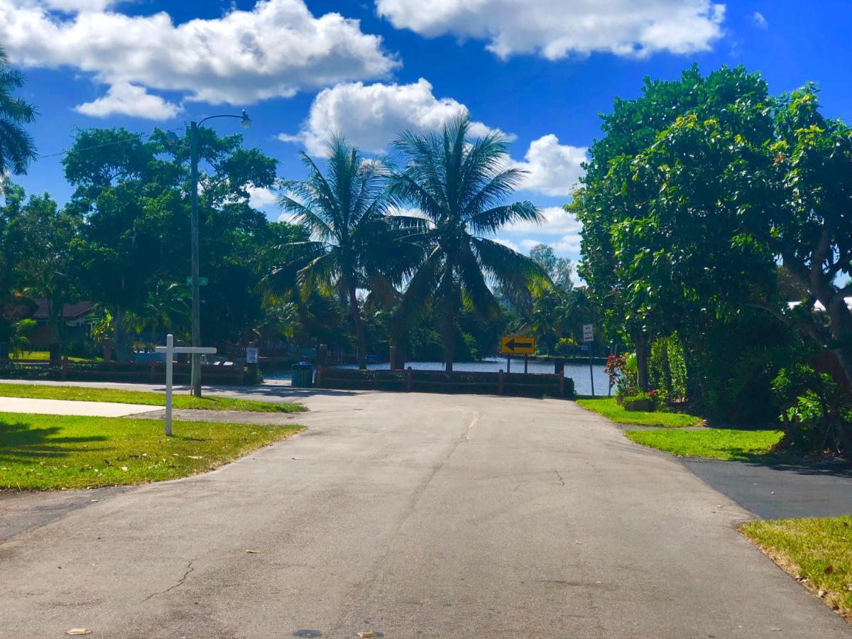 One Bedroom Apt With Private Patio Near Fort Lauderdale Beach Exterior photo